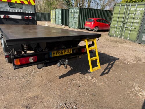 Nissan Cabstar LWB 2015 £7,000 + VAT - Picture 4 of 12