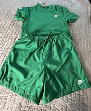 Green Nike T-shirt Shorts Set Outfit M