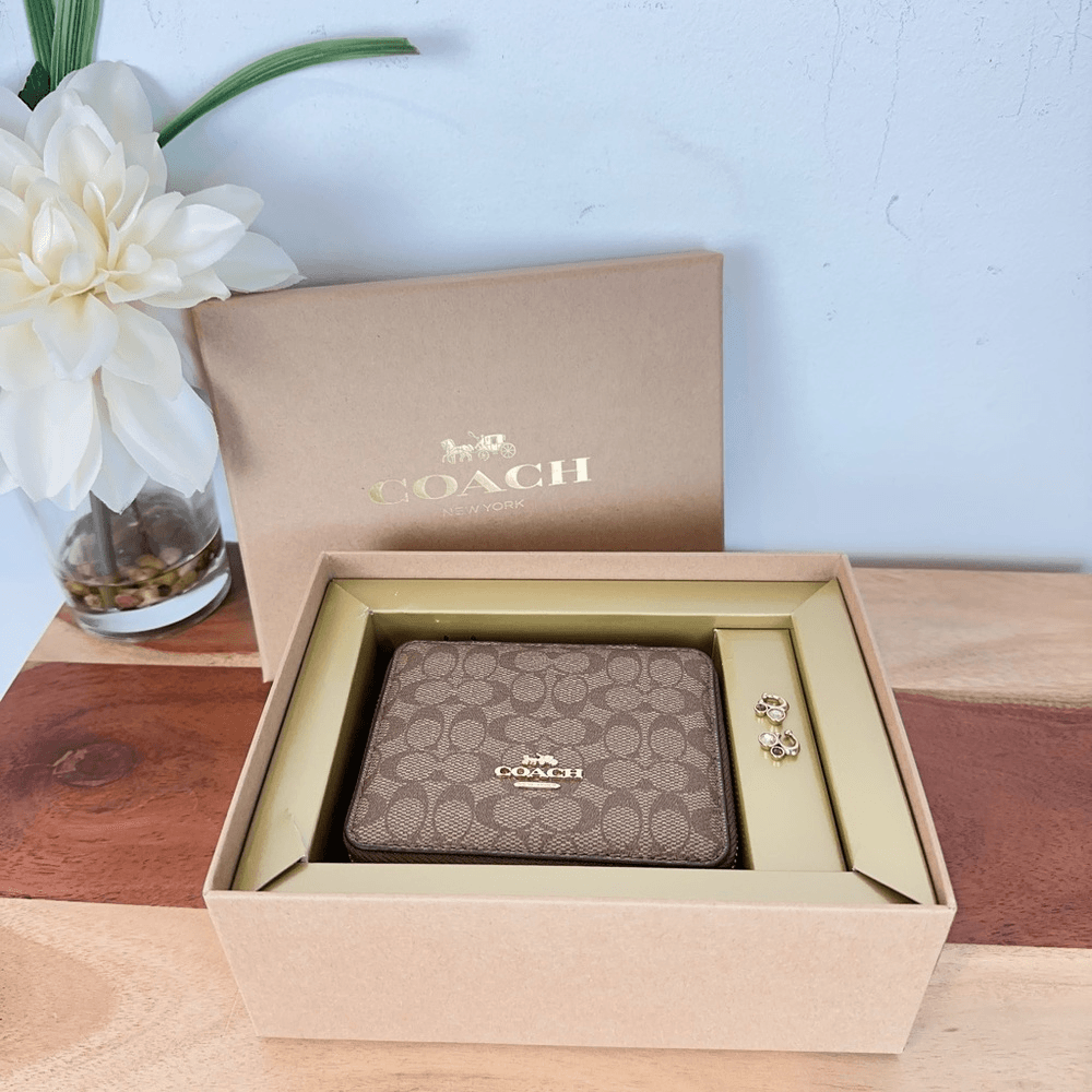 NWT Coach Boxed Jewelry Box And Earrings Set In Signature