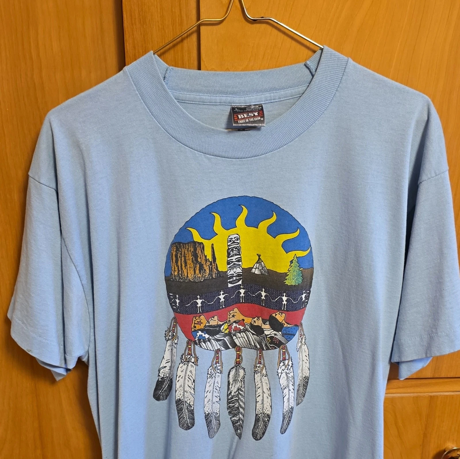 Vintage native American print men's t shirt - product detail image 1