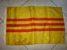 Vietnam War REPUBLIC OF VIETNAM ARVN Medium Size Battle Flag