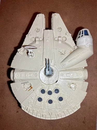 Kenner Millennium Falcon - USED