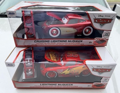 Jada Toys 1/24 Scale Cruising McQueen & Lightning McQueen 2 Car Bundle