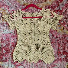 Beautiful  Hand Crocheted Vintage Top, Cream Romance Style, Pristine Condiiton
