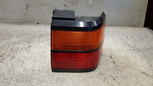 Heckleuchte Rücklicht Hinten Rechts aussen Limo 88-93 VW 35 I Passat 1.8 Syncro