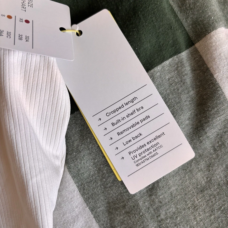 Nuevo con etiquetas y nuevo sin etiquetas Target Set de 2 sujetadores deportivos todo en movimiento Foto 4 de 4