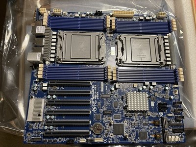 GIGABYTE MD72-HB2 REV 1.0 SP3 DDR4 128GB Server Motherboard Intel C621A LGA4189