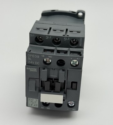 DPE09BL SCHNEIDER ELECTRIC  Easy TeSys-106425 Contactor, 24V DC, 3 HP