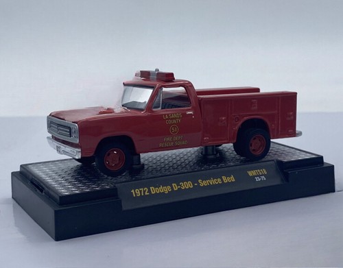 M2 Machines 1:64 1972 Dodge D-300 Service Bed WMTS18 23-75 Collectible Car - Picture 2 of 2