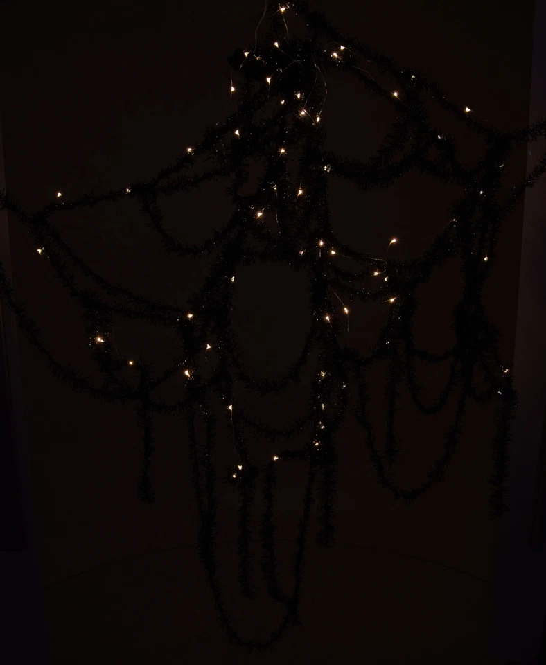 Halloween Spinnennetz leuchtend 240cm Deko Dekoration Lichterkette LED Licht  - Bild 2 von 2