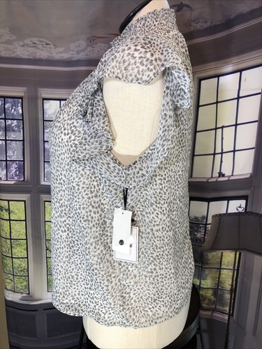 1.State L NWT Gray White Flutter Sleeve Smocked Neck Blouse Top Msrp$80 1. State - Picture 3 of 11