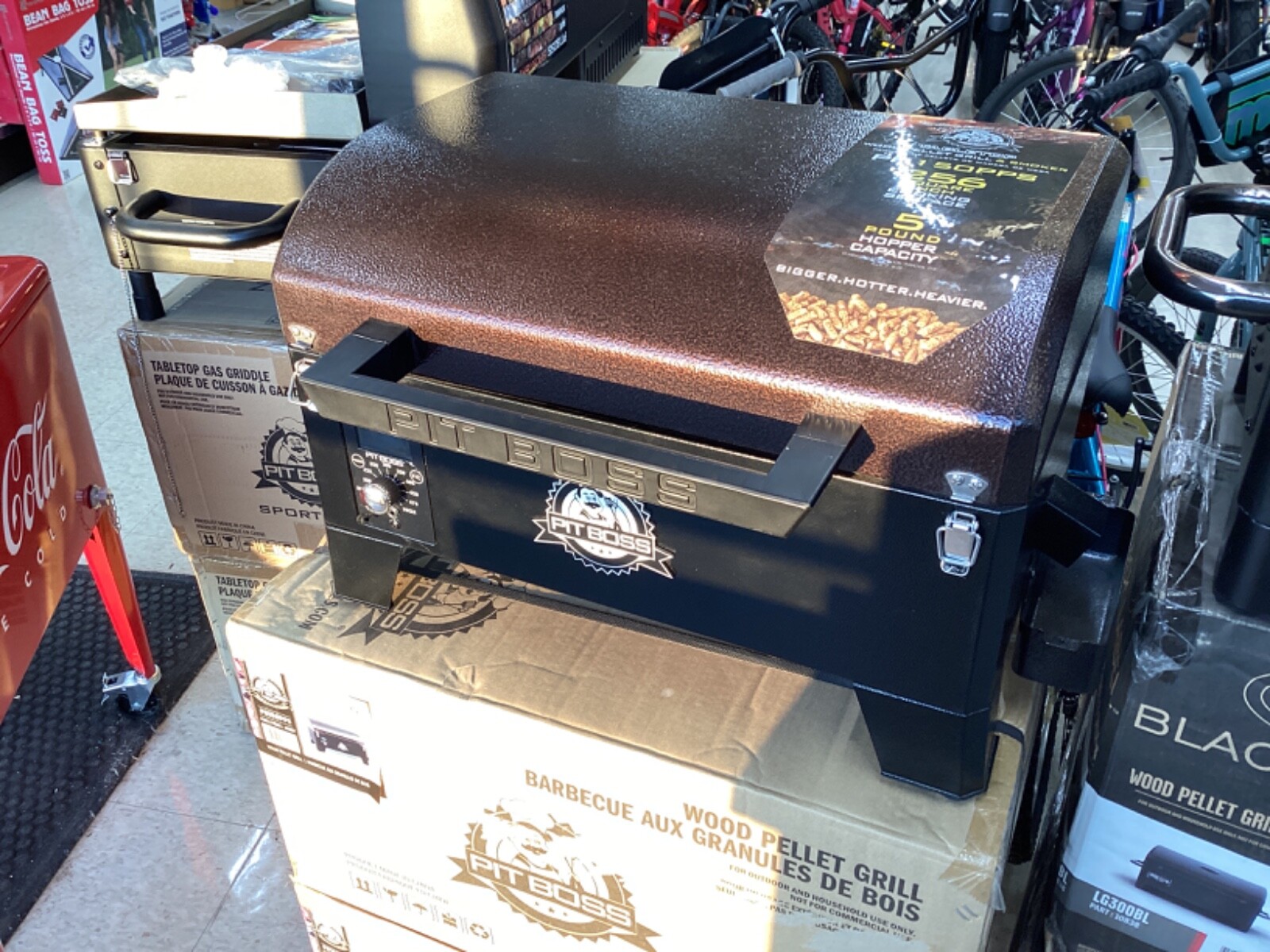 Pit Boss 150pps Tabletop wood Pellet Grill with cover
