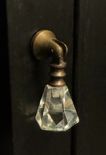 1 Vintage-Brass Metal Crystal Clear Glass Teardrop Knob Handle pull Hardware - Picture 17 of 24