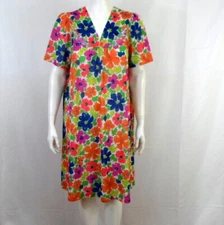 Vintage Vassarette Robe Duster Housecoat Mod Floral Womens M 60s 70s