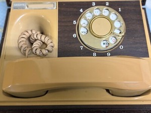 VINTAGE DECO-TEL STOWAWAY DESIGN EXECUTIVE ROTARY DIAL IN WOODEN CARVED CASE
