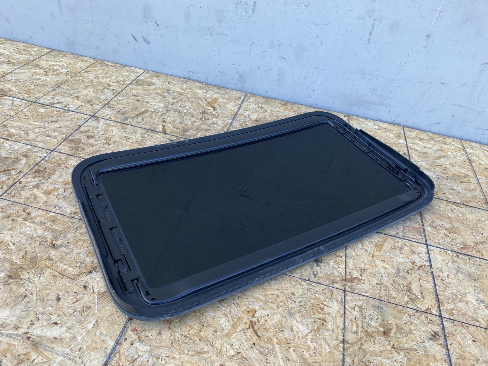 SUNROOF GLASS WINDOW ROOF 3D5877071 BENTLEY CONTINENTAL FLYING SPUR (06-12) OEM