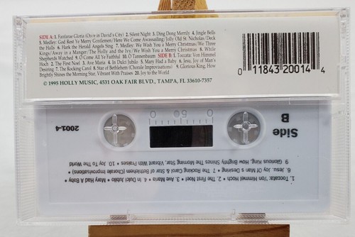 A Christmas Night: 20 Cherished Anthems - Cassette - Holly Music #20014 - Picture 7 of 9
