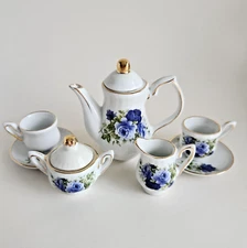 Elegant Porcelain Blue Rose Mini Tea Set - 7 Pieces, Vintage Victorian