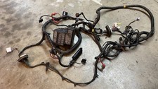 95-98 1995 Dodge Avenger Engine Fuse Box Wire Harness At Mr238851 95-98 1995 Dodge Avenger Engine Fuse Box Wire Harness At Mr238851
