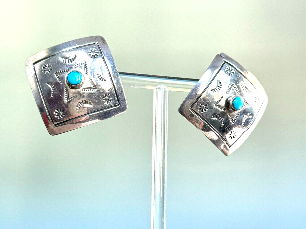Taxco Nat. Amer. Design 925 Sterling Silver And Turquoise  Earrings Ear Clips