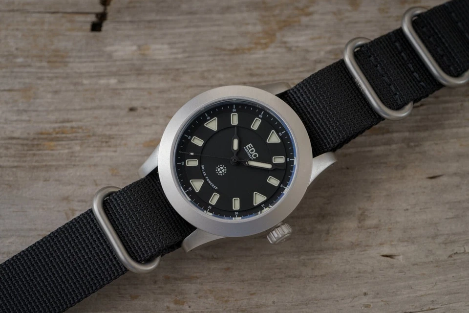 EDC Hardwear EDC2-A Tactical- Solar Watch - 100 Meters - Sapphire - Image 4 of 4