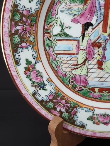 Vintage Chinese Famille Rose Mandarin Porcelain Plate 18cm - Picture 4 of 9