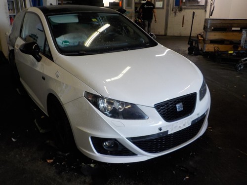 Radiador Aire Acondicionado Seat Ibiza Mk 1.4 TSI 6r0820411d - Imagen 4 de 7