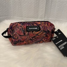 Dakine Accessory Case, Lush Leaves NWT