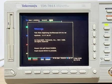 Tektronix oscilloscope TDS784A 1GHz 4GS/s in perfect working condition.