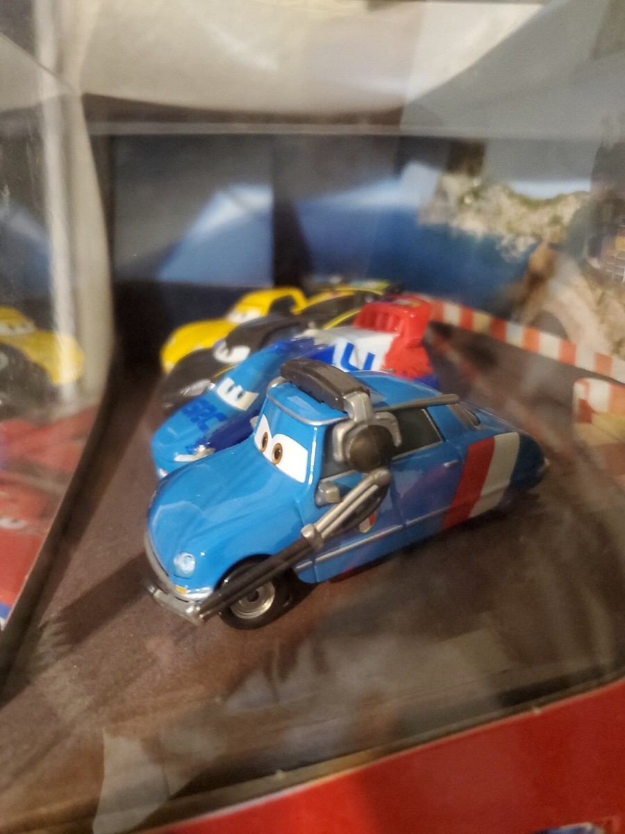 Disney Cars 2 RACING 4-PACK Raoul Lewis Jeff Bruno Motoreau Crew