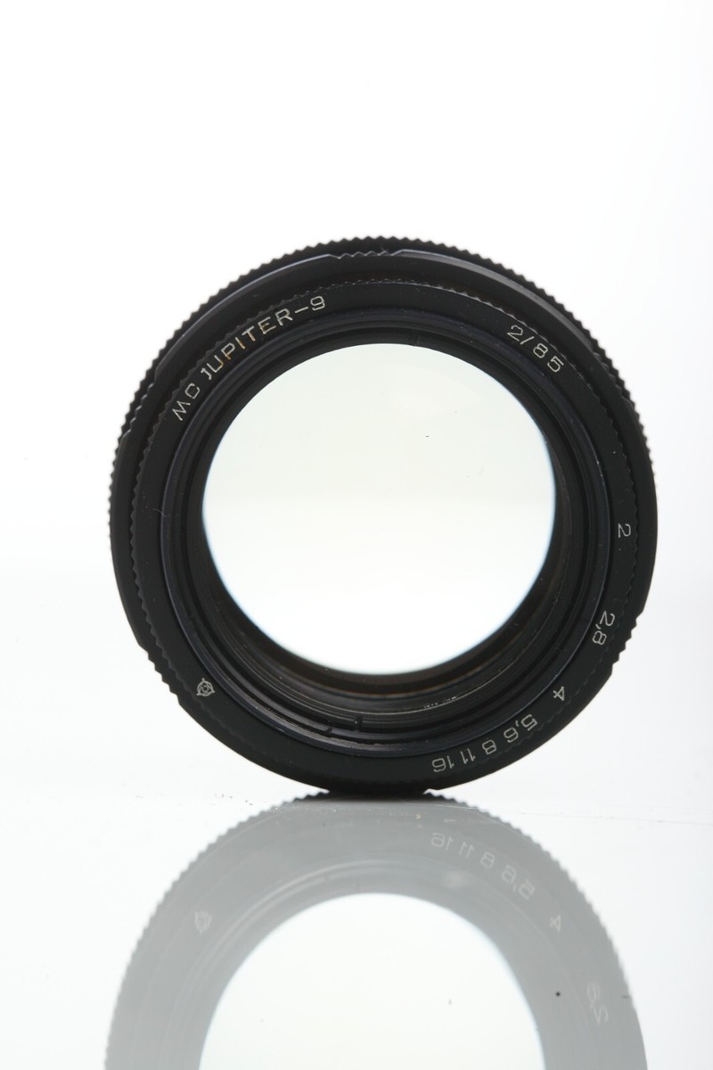 Objectif Zenit Jupiter-9 85mm F/2 – Monture M42 – Portrait Argentique