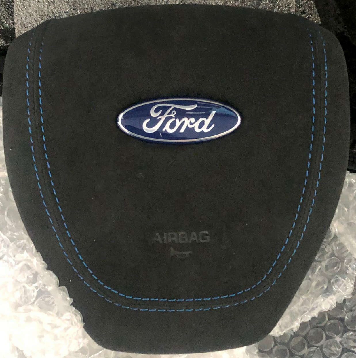 2017 F250  Ferrari Racing Design Gloss Black Fiber  Steering Wheel 