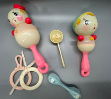 Lote de caras/figuras de plástico de colección/MCMM sonajeros, mordedores.  Juguetes para bebés. Más grande 7"