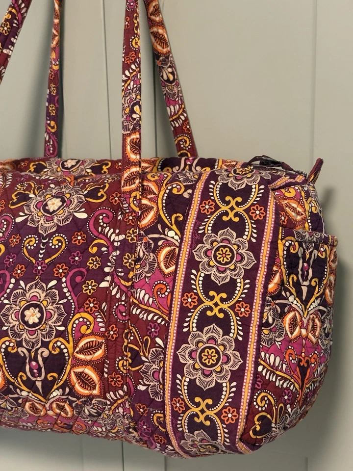 Vera Bradley Safari Sunset Duffel Bag LARGE Quilted Maroon Paisley Floral Zipper - Image 2 of 4