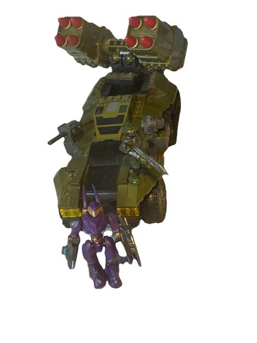 477040_3
