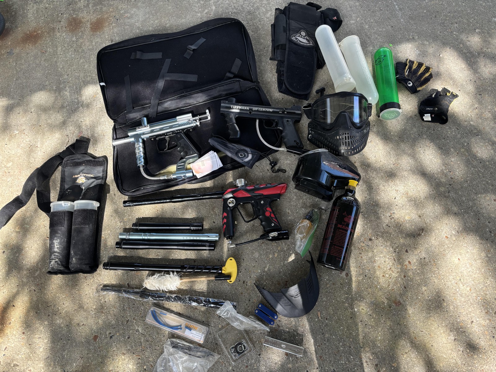 Paintball Marker Gear Lot Tippmann 98 Spyder Xtra Redz Maddo