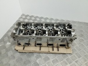 Volkswagen PASSAT B7 2011 Diesel 77kW Zylinderkopf 03L103373A MJA19257