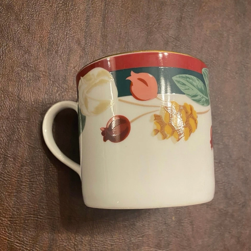 Juego de 3 tazas de té y platillos florales de magnolia fina de China Tienshan con adornos dorados vintage Foto 4 de 4