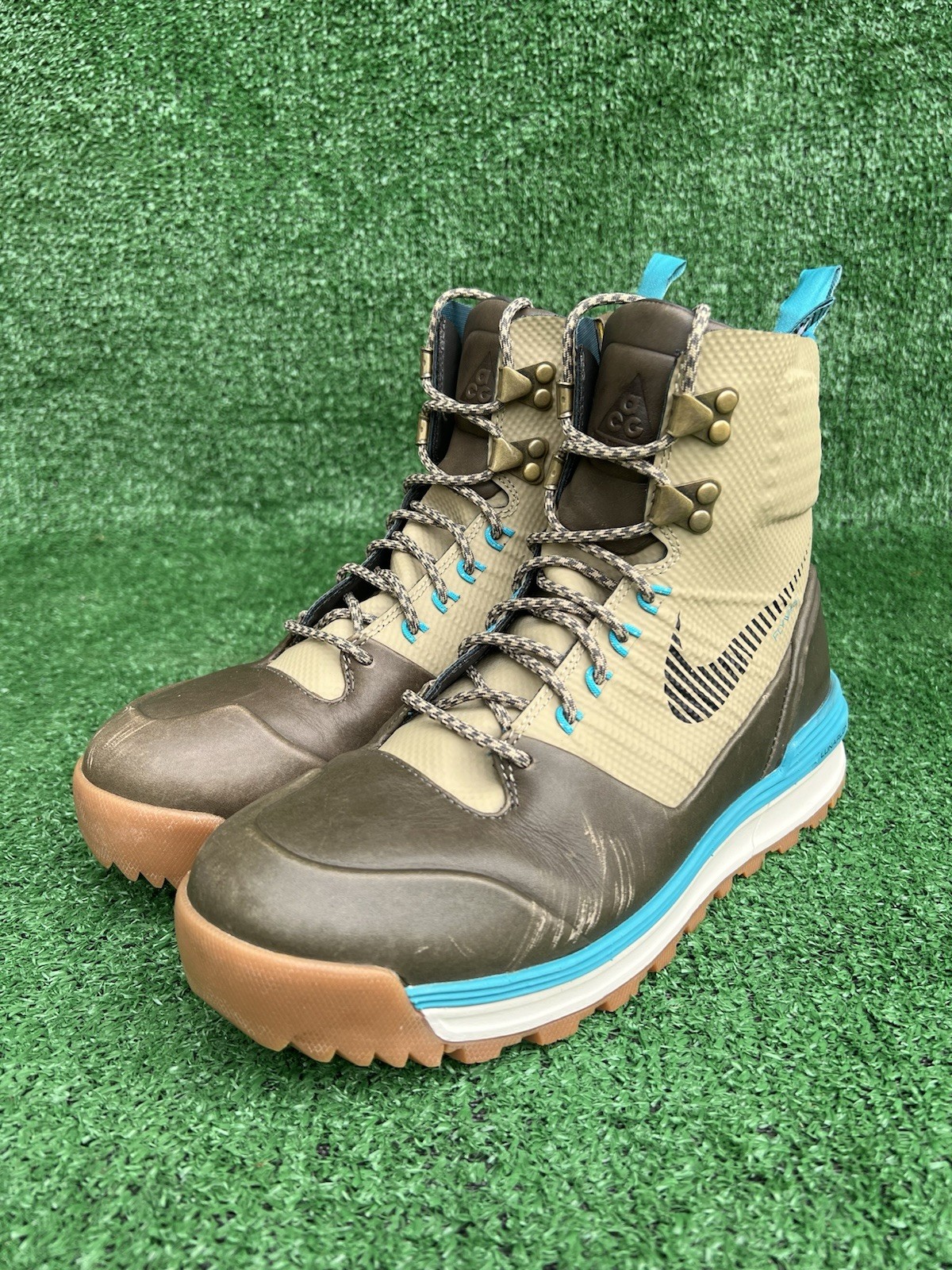 Nike ACG Lunarterra Arktos Women’s 9 H2O Repel Waterproof Zip Boots 616178-203