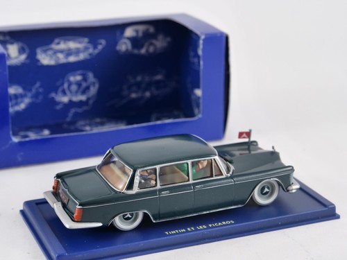 In Auto Tintin 1/43 La Limousine Governativa Di Tintin E I Picaros - Foto 2 di 16