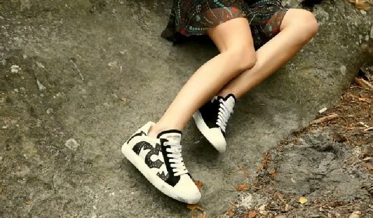 NIB Zadig & Voltaire ZV1747 Nash Sneakers Black & White Size 36, 38, 39 $328