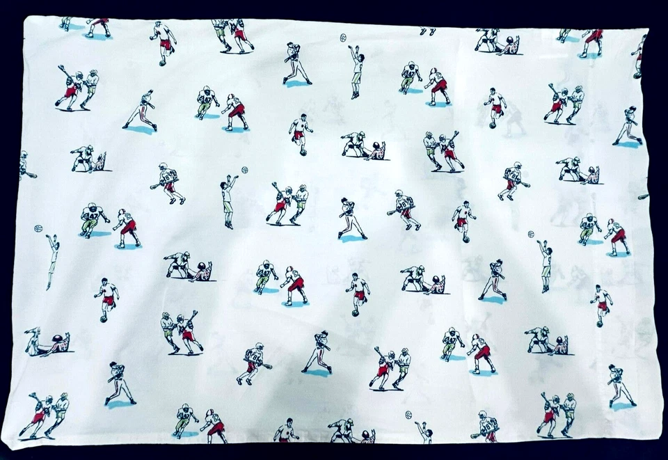 Raro Juego COMPLETO de 3 Sábanas Planas y 2 FUNDAS DE ALMOHADA Patrón Deportivo de Pottery Barn Kids Foto 2 de 4