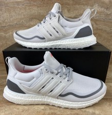 adidas gazelle silver green womens adidas ULTRABOOST 22 Running Shoes | Triple White