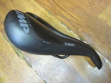 NEW SELLE SMP TRK GEL RACING SADDLE - BLACK