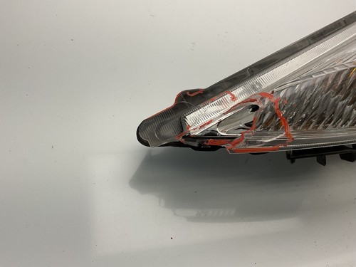2011 2012 2013 2014 Nissan Yuke Left Driver Side Turn Signal Light Lamp OEM - Picture 2 of 15