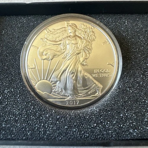 2017 American Silver Eagle 1 oz Silver Beautiful Uncirculated
