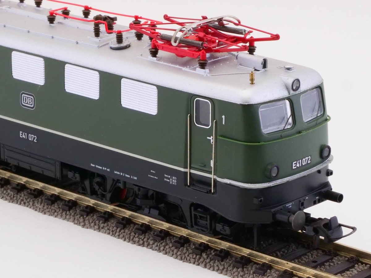 Roco 43637 Electric Locomotive E-Lok BR E 41 072 DB 1x