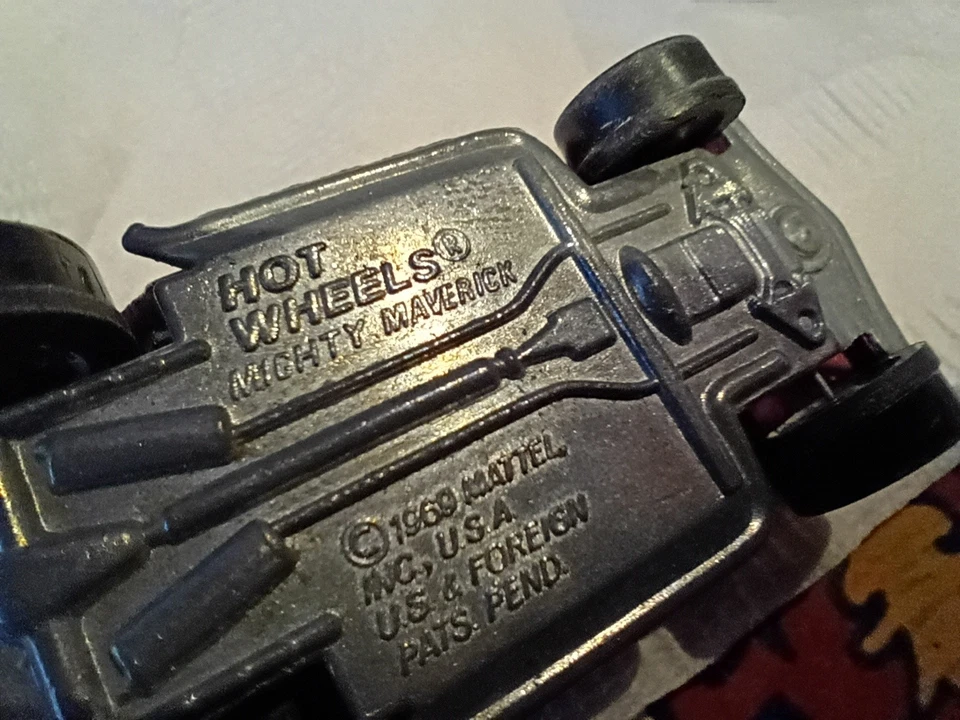 Lote De Colección Hot Wheels Redline 35 Coches 1968-72 Patente Pendiente HK EE. UU. con Botones... Foto 2 de 4