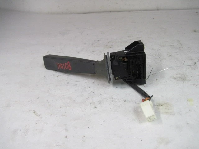 INTERRUPTOR LIMPIAPARABRISAS VOLVO V70 1998 98 1999 99 2000 00 471692 Foto 2 de 4