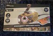 Emergency Weather Radio Flashlight by Realtree Solar Charge/Phone Charger NEW